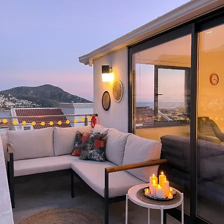 Kaya Apartment